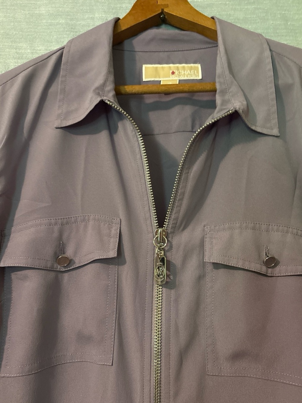 Michael Kors Blouse Zip Up Long Tab Sleeves Lavender Women’s Sz 12 - Picture 4 of 7